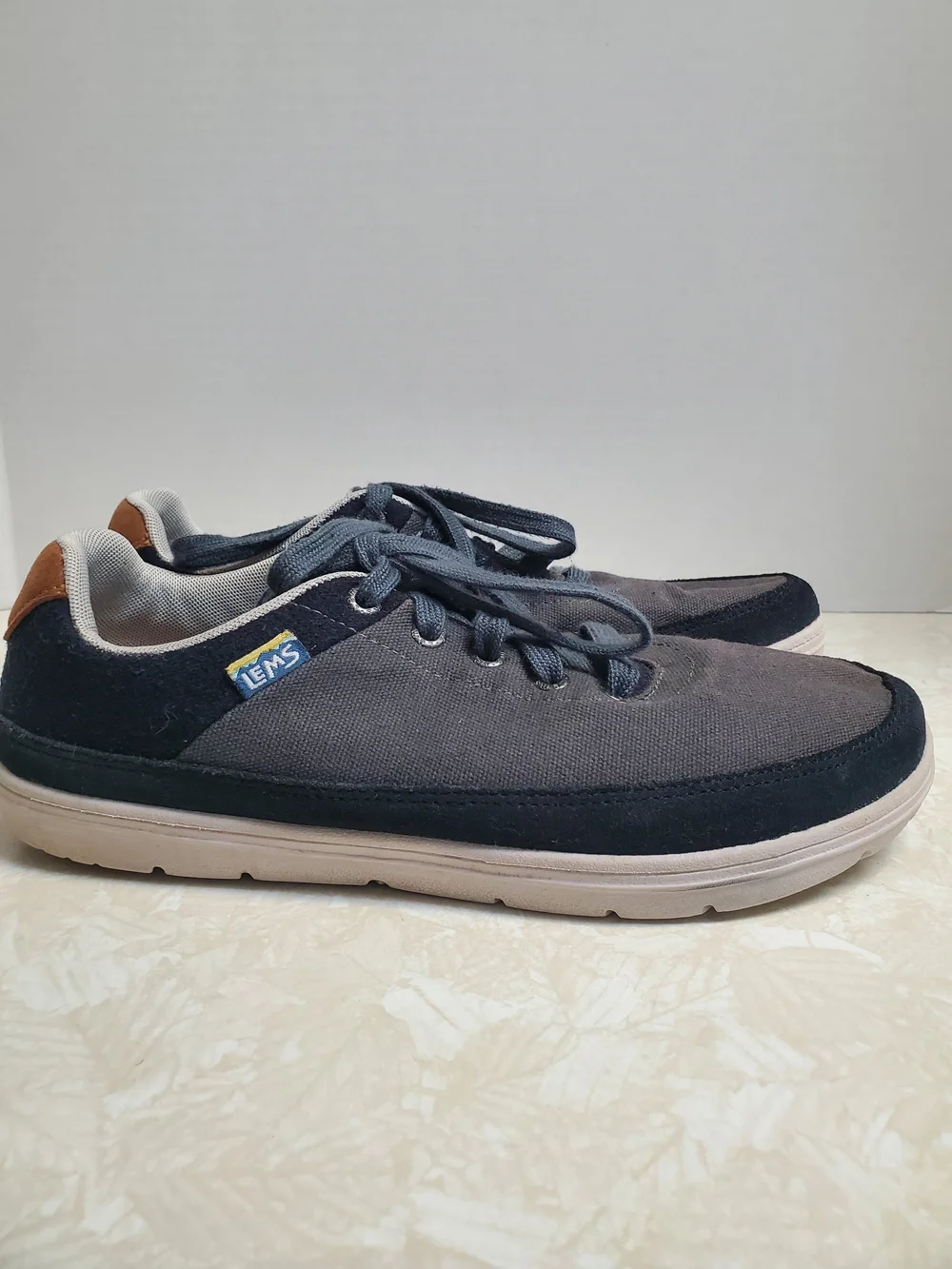LEMS Casual UNISEX Lace-Up Sneakers Men's 8 / Womens 9.5